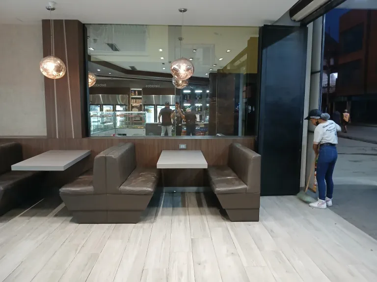 ZD6kejdkwt2BEtA0_1000041556.webp
