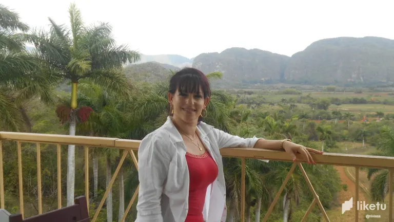 clsc87gf000i41usz4o0o5i1l_DSCN0504.webp