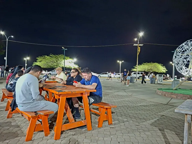 8G7ecC8qsFn5RIag_20250406_193831.webp