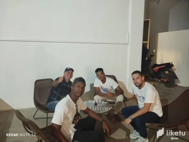 QsKHUE87zoFvy6Rh_3.webp