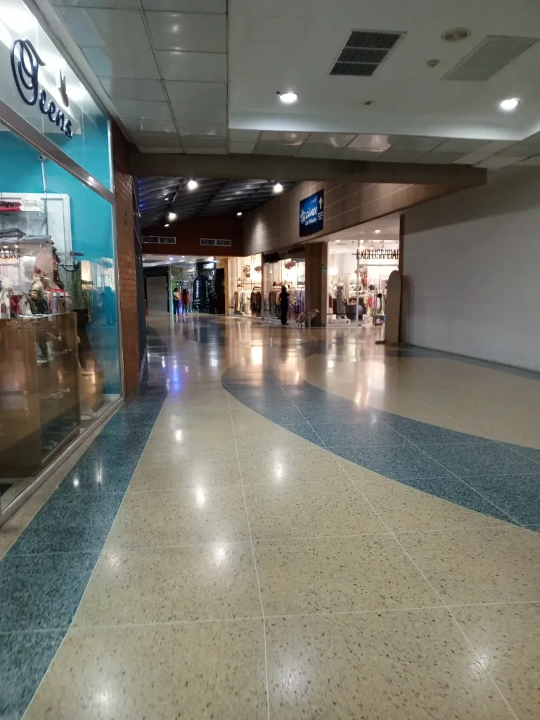 EuEFNU1PJgHWaqaQ_IMG_20241218_204150_778.webp
