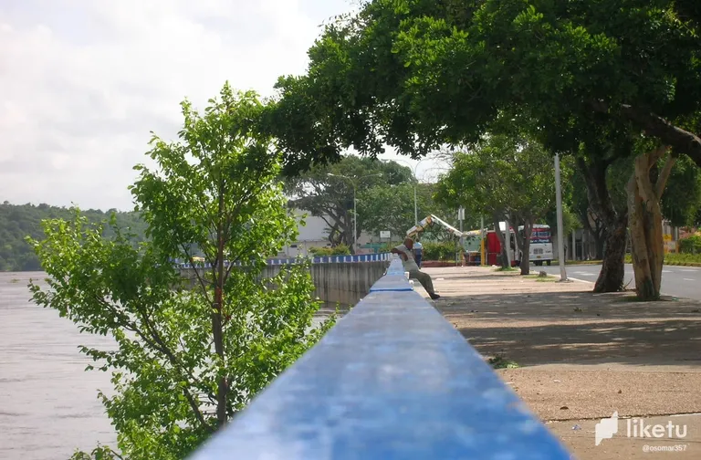 clcdwljt300z483sz9k5n3hj6_BARANDA_PASEO.webp