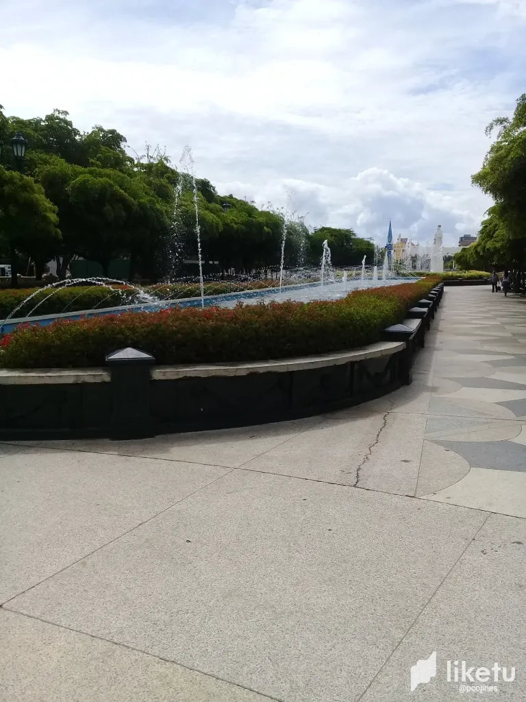 cljupiax4027b0xszey45cf8y_20230404_102434.webp