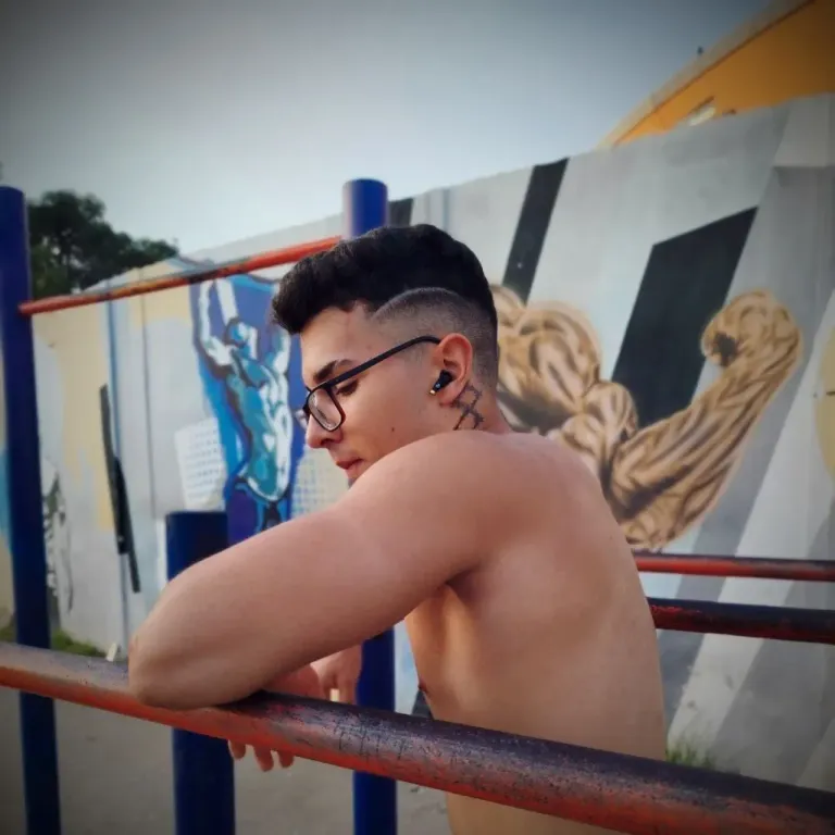 CjwjB0swHi0vf9RJ_retouch_2025051222062382.webp