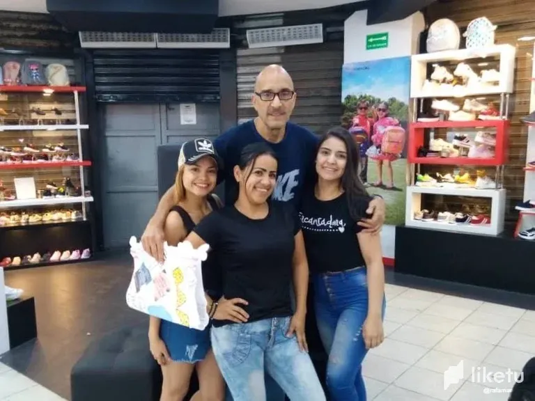 clcpddhvq004z96szgpti195v_4fdf2748-69b9-4dc1-ba42-036ab946f1b8.webp