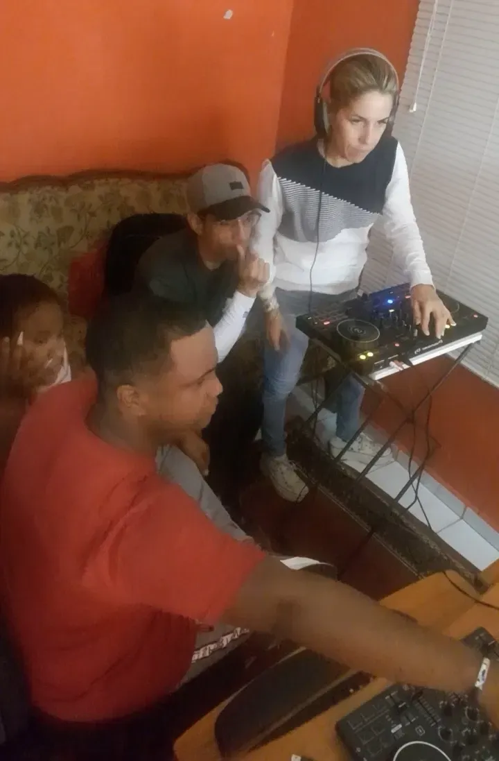 0CCkwN3z7XX6sSIY_Screenshot_20240827-231008_Video_Player.webp