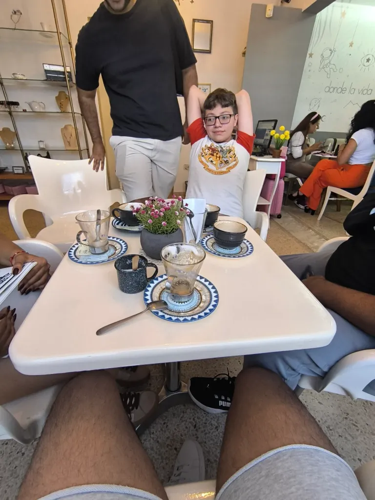 FpRZJDKavzxkto6d_1000213168.webp
