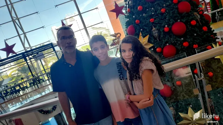 clpg3g0ci003g9vszh8geevys_3.webp