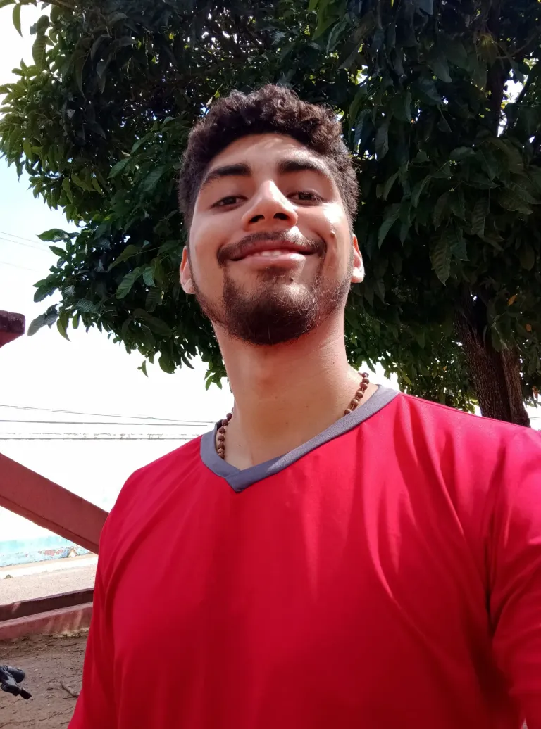 06x2MBzK85215Mwk_20250111_174408_526.webp