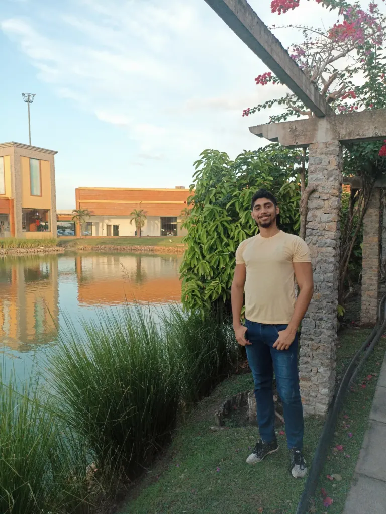 KaHwGXWfUn0GbmGA_20250106_181058_014.webp