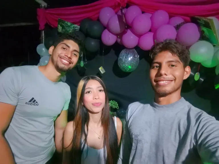 M189f76yP8nd11CG_20250318_192932_865.webp
