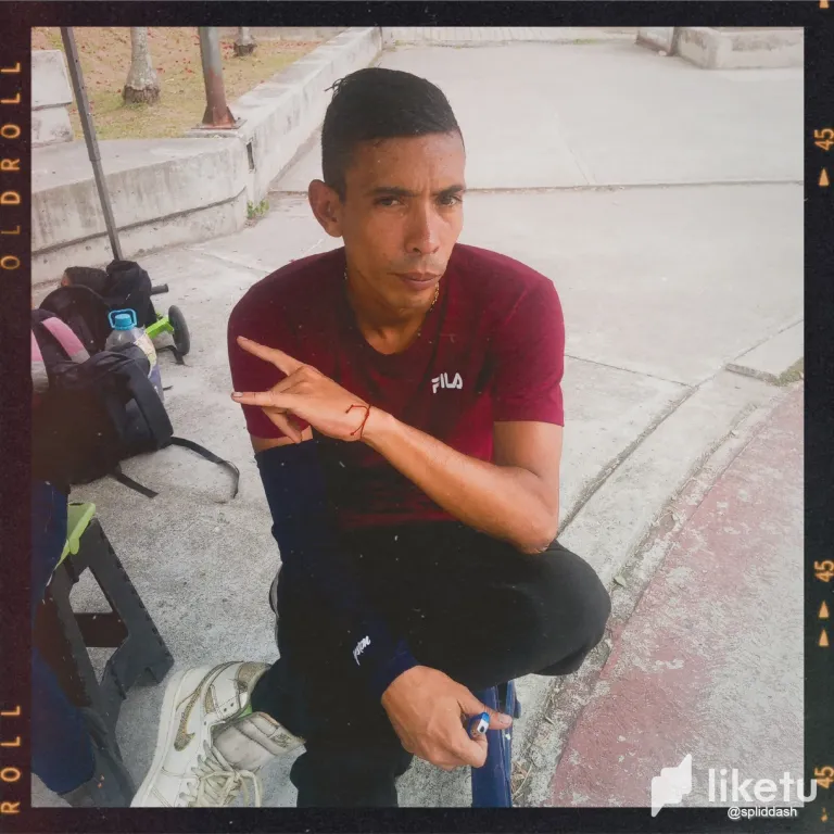 56SK0WAwdDrEeH11_4.webp