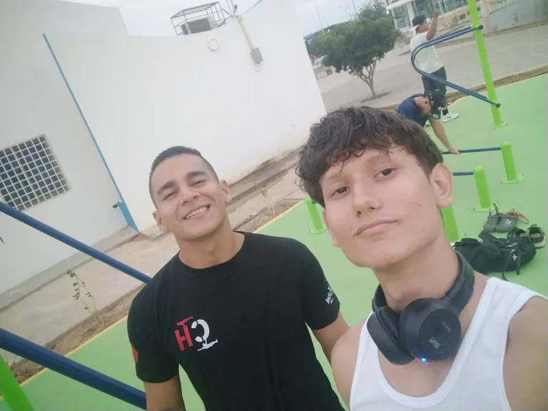 hF5dVOl9WBLaDNtx_IMG_20250619_185432.webp