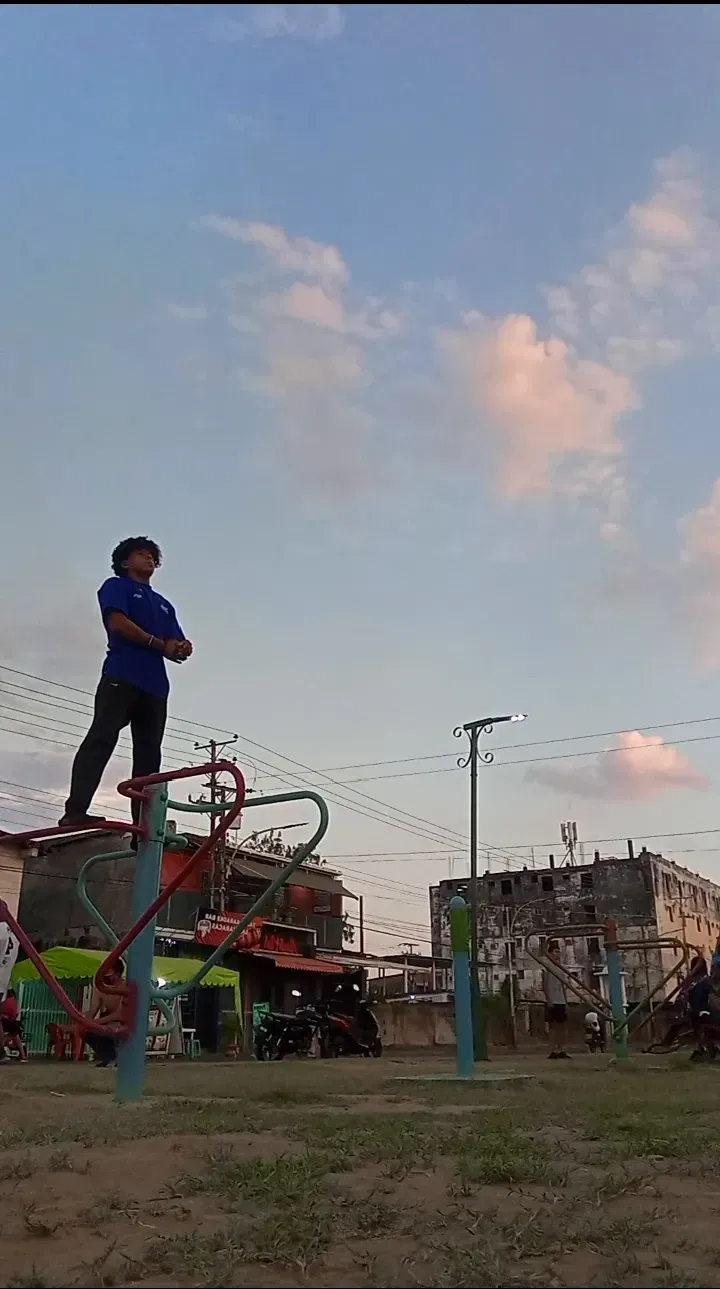 E0a4tAfr6cfwhjXH_1742006355471.webp