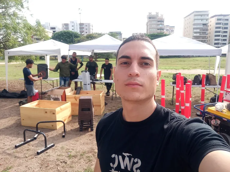 FrcDsqmkhNWDdNwL_IMG_20250427_084428_808.webp