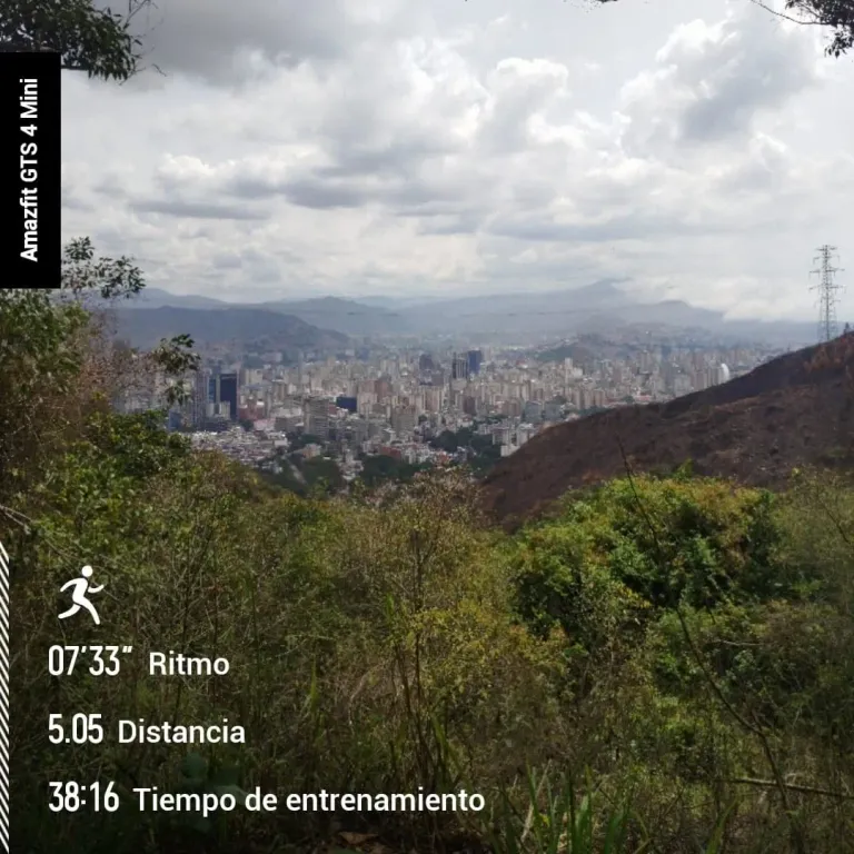 QmqbM5Fd5zD2Bqr0_1000578311.webp