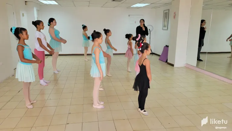 f4mz9E9jP0NEJ82Q_20250620_152400.webp