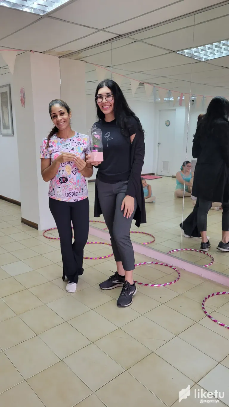 jeklfUjCaeyTRrzg_20250530_165301.webp