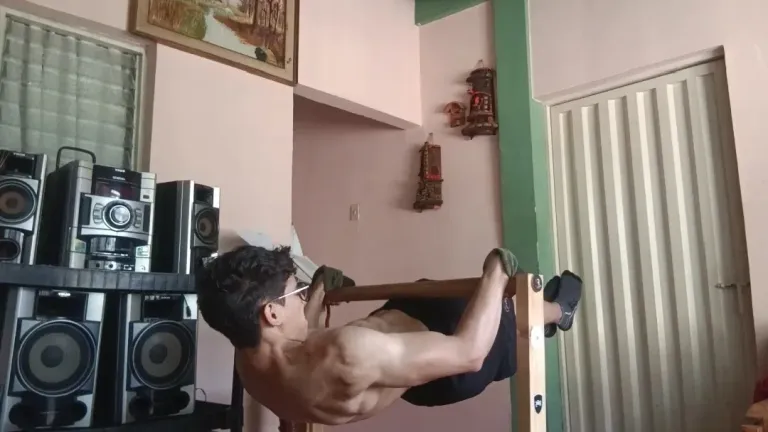 9y3XUoOR8dxWo28m_1743007508664.webp