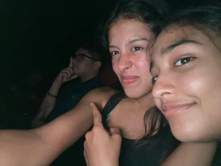 ZnPoCFuzjQorm7SI_IMG-20250616-WA01781.webp