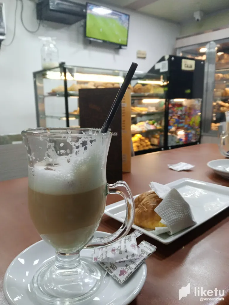 clnqfrhff062f6hsz5o4vei45_cafe3.webp