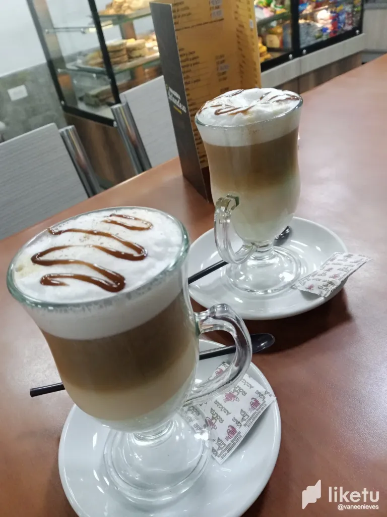 clnqfrnjt06030psz5v3bdsal_cafe54.webp