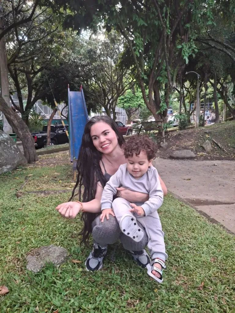 PXnFEphTfZn6aiDy_1000068299.webp