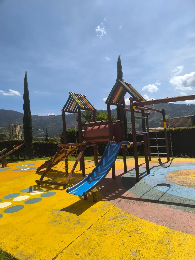 cPXZcDfON02sHuUj_1000054802.webp