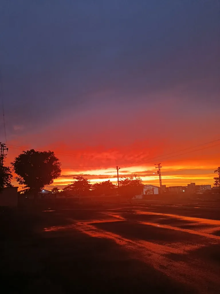LNHpYEzHsZa7Efom_1000367891.webp
