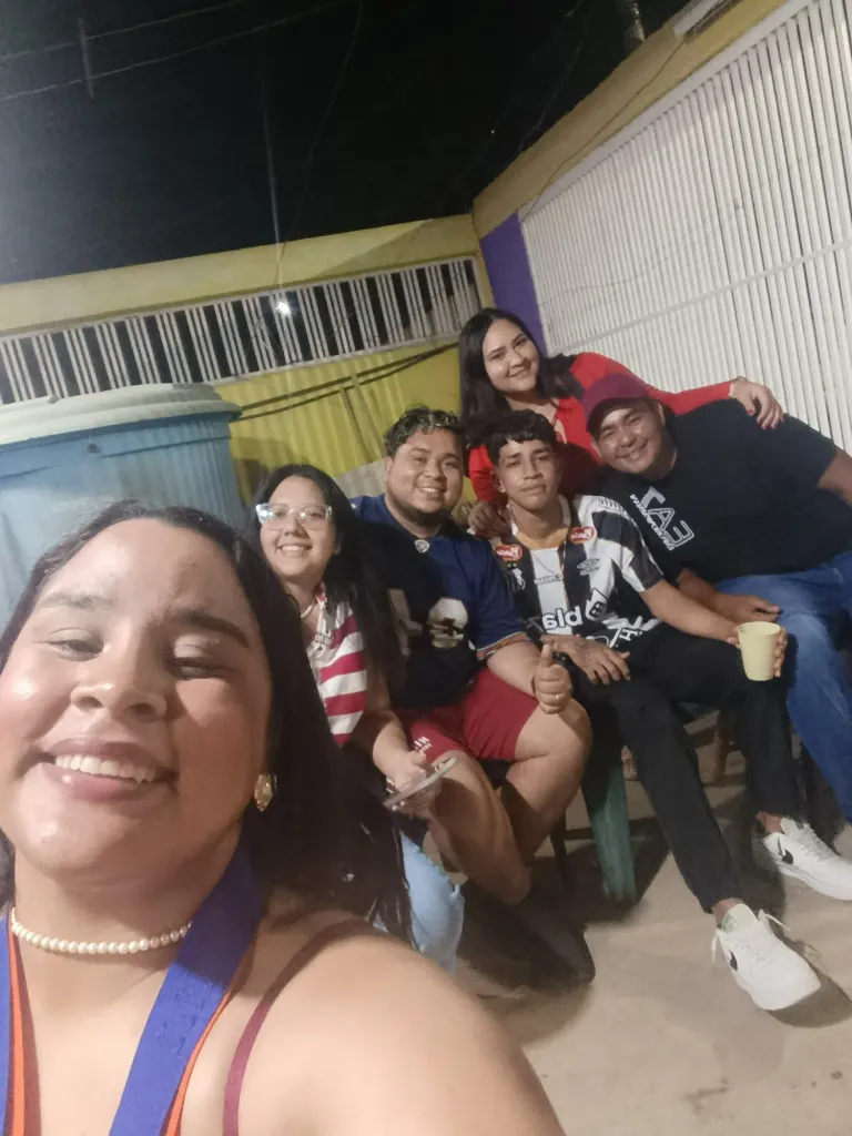 aKQ15XE0vAMgt39l_1000439646.webp