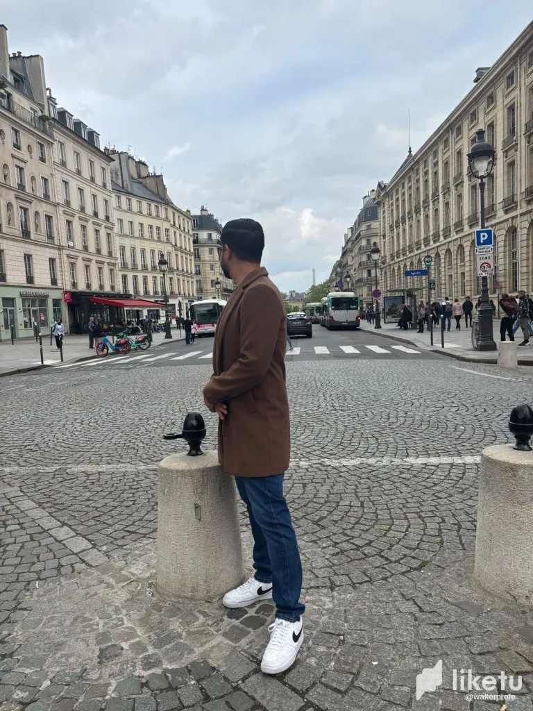 🏛️ Echoes of Great Minds at the Panthéon / Ecos de Grandes Mentes en el Panteón 🕯️🇫🇷