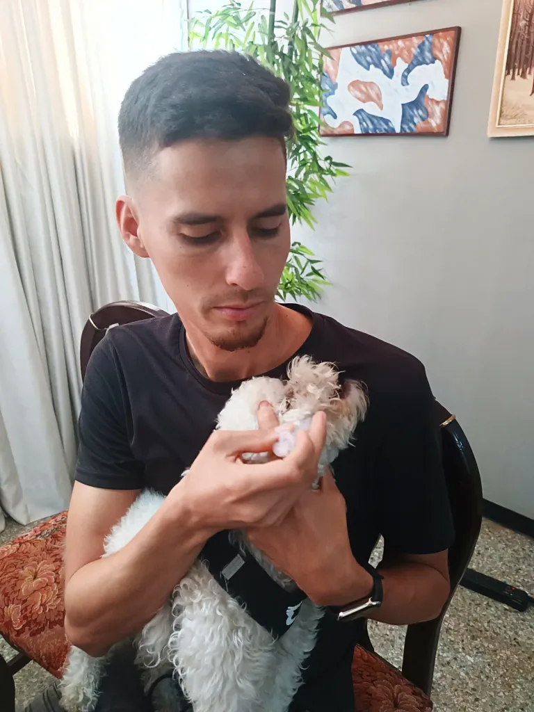 esImiGXoMKTXNK1q_1000471435.webp