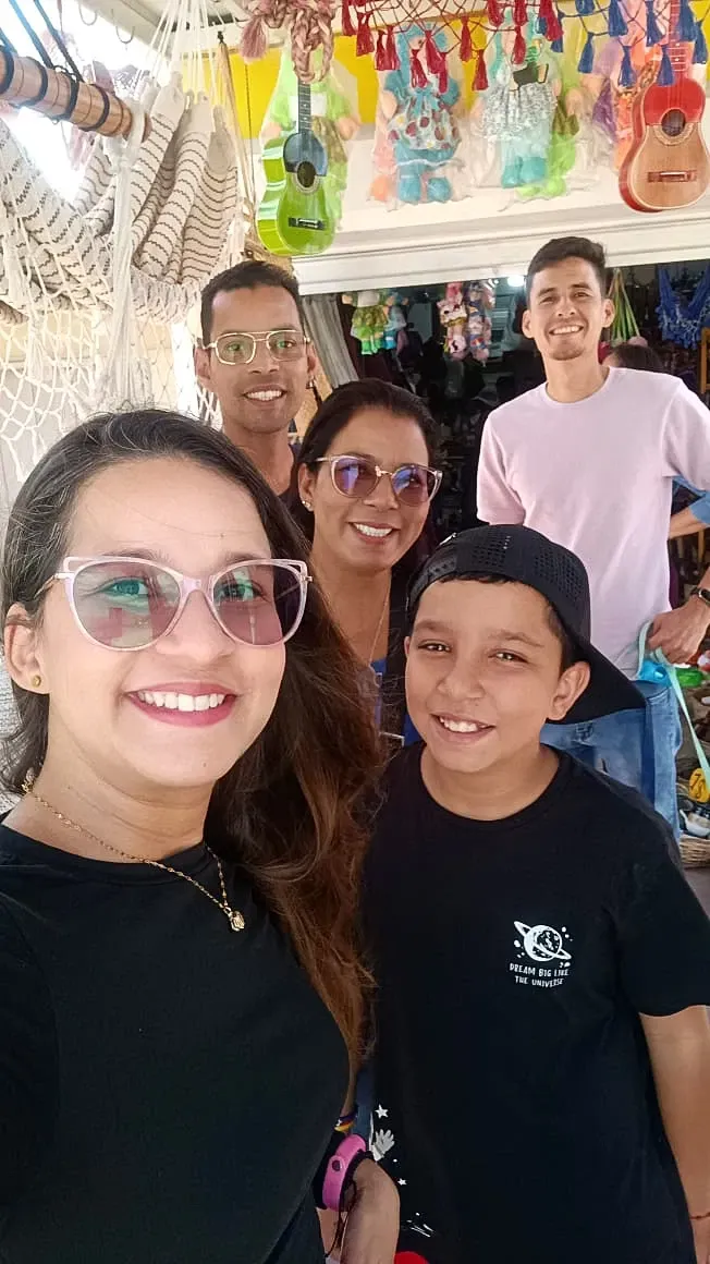 gvNCiRdZEwqEveDQ_1000559915.webp