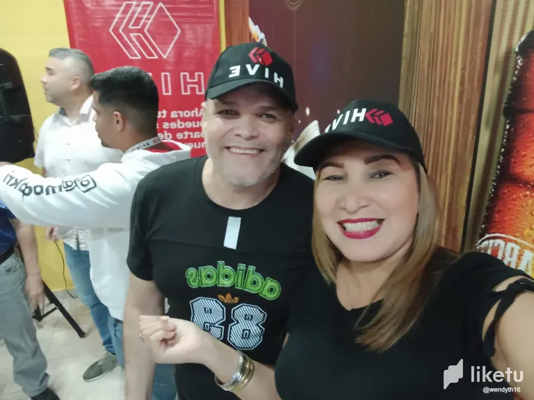 clfhhr66200ncaysz1i9b8k4q_liketu12.webp
