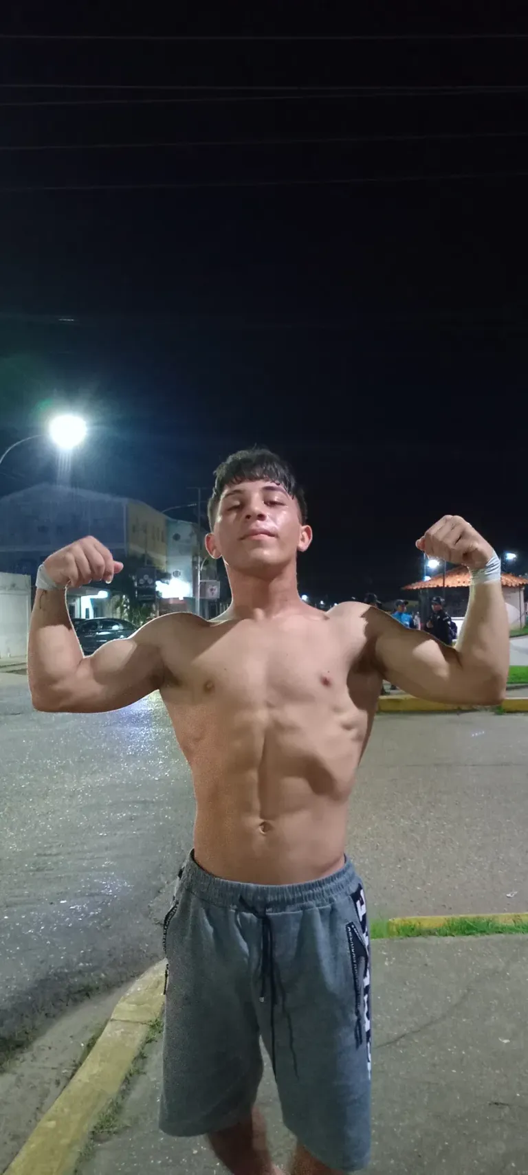 0ubLtqgF7TnpkWn4_1000039640.webp