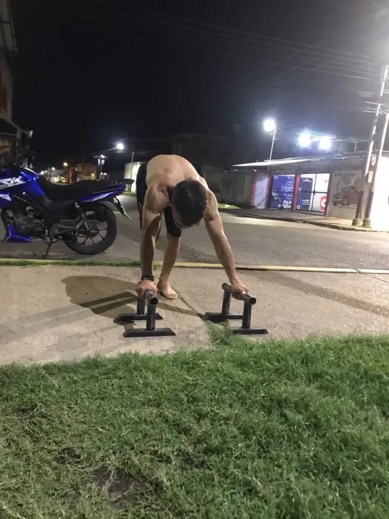 EzbsfO3ISsyQ20Sn_1000088838.webp