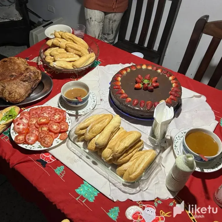 DxAIfpikmYNk5Rh6_Comida01.webp