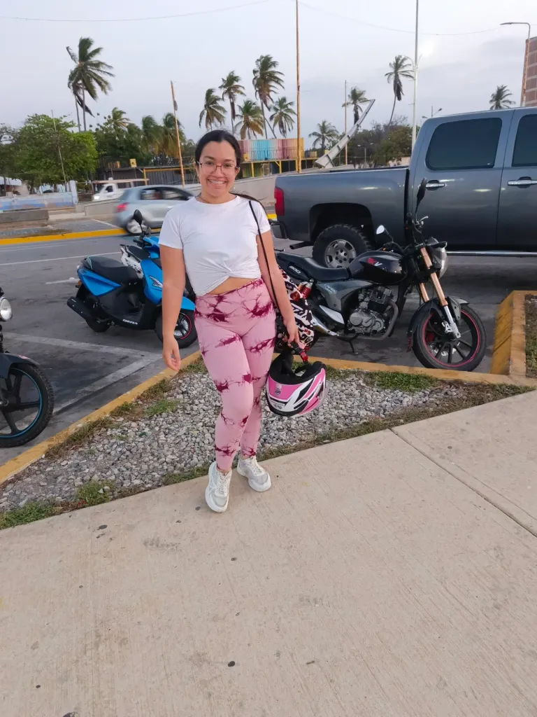 0JEFkxp5lkokVv0U_1001161080.webp
