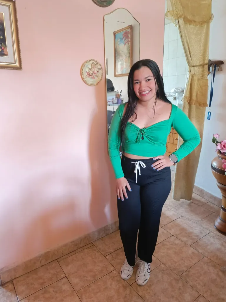 2eOWnQVFlsnHrDgE_1001143622.webp