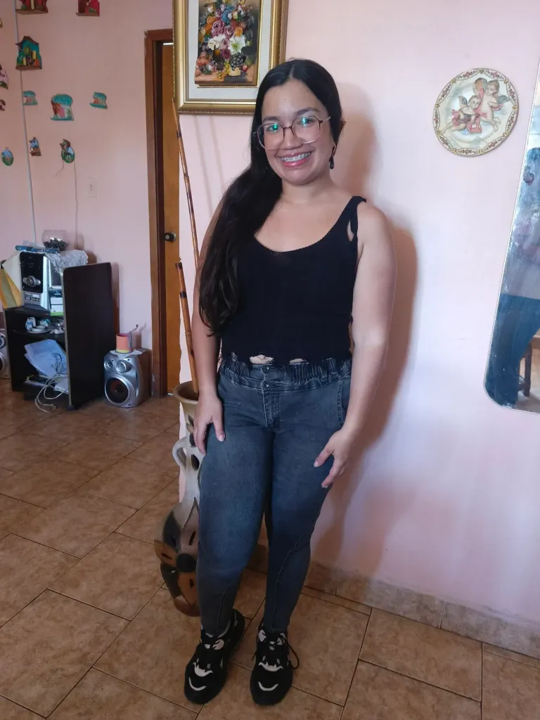 47CmccrCFUUtcXh3_1001169715.webp