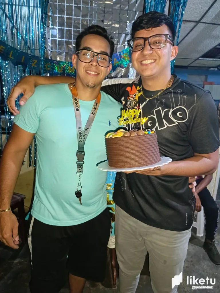 ldBUq8zmQBX7GOjO_1000107994.webp