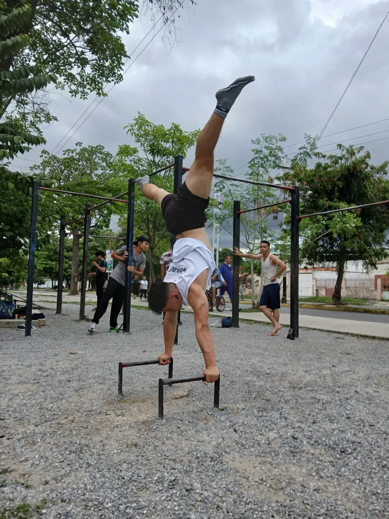 FJ0aJo6cuvfcECPv_1000425303.webp
