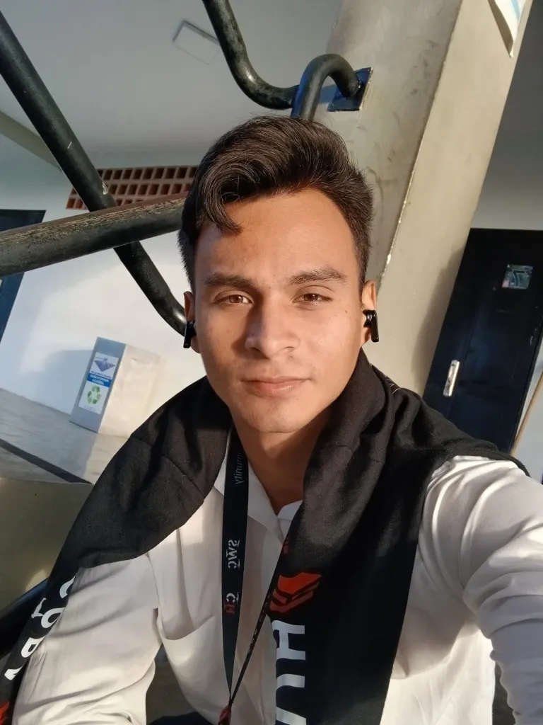 FJCJJm2vnPanrljs_1000403812.webp