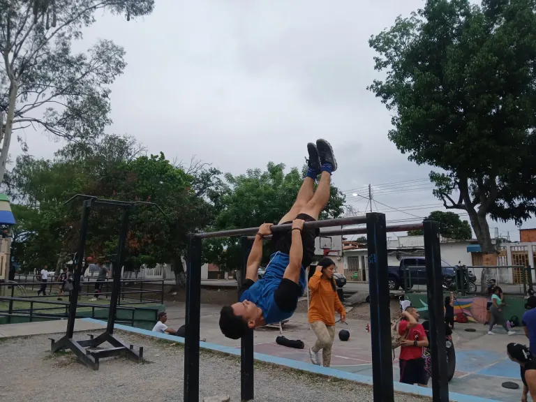 dp4kQfGWL2Wj2DU1_1000341896.webp