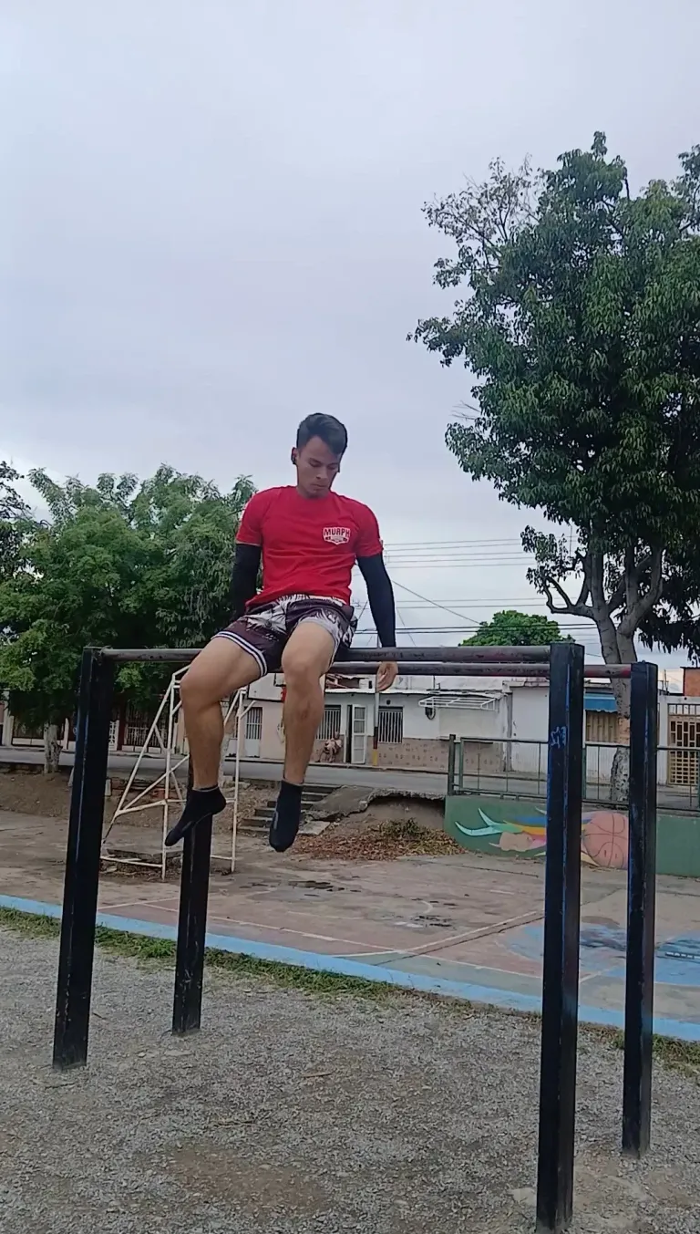 jzZrsXx1d2irVl8a_1000409373.webp