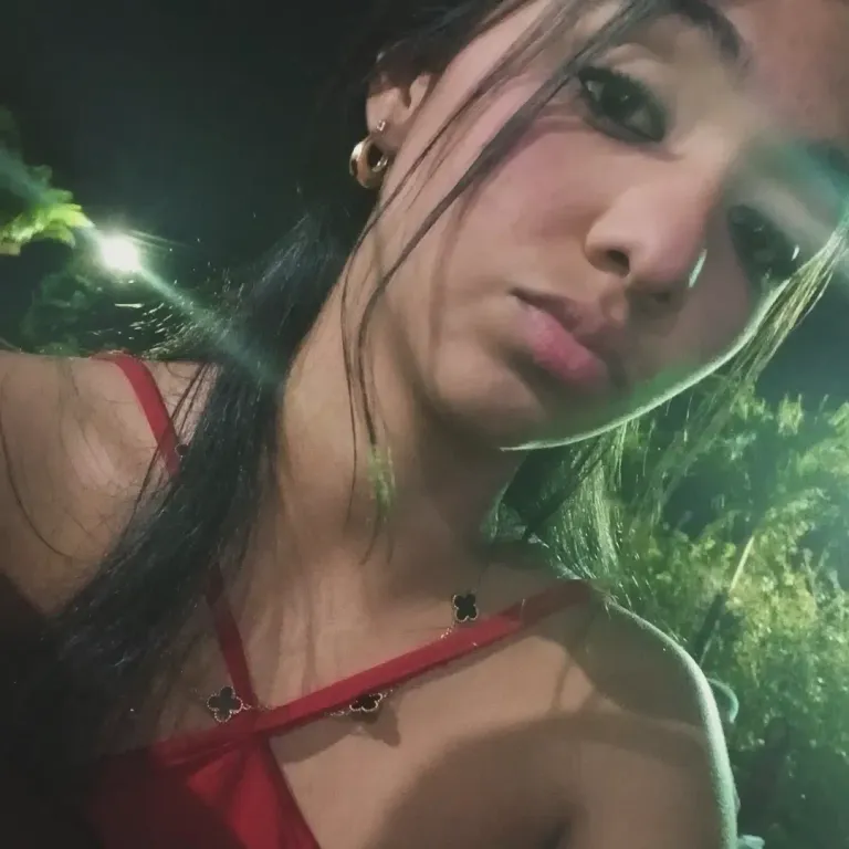 QOaaiJtq5gqNQHho_1000085115.webp