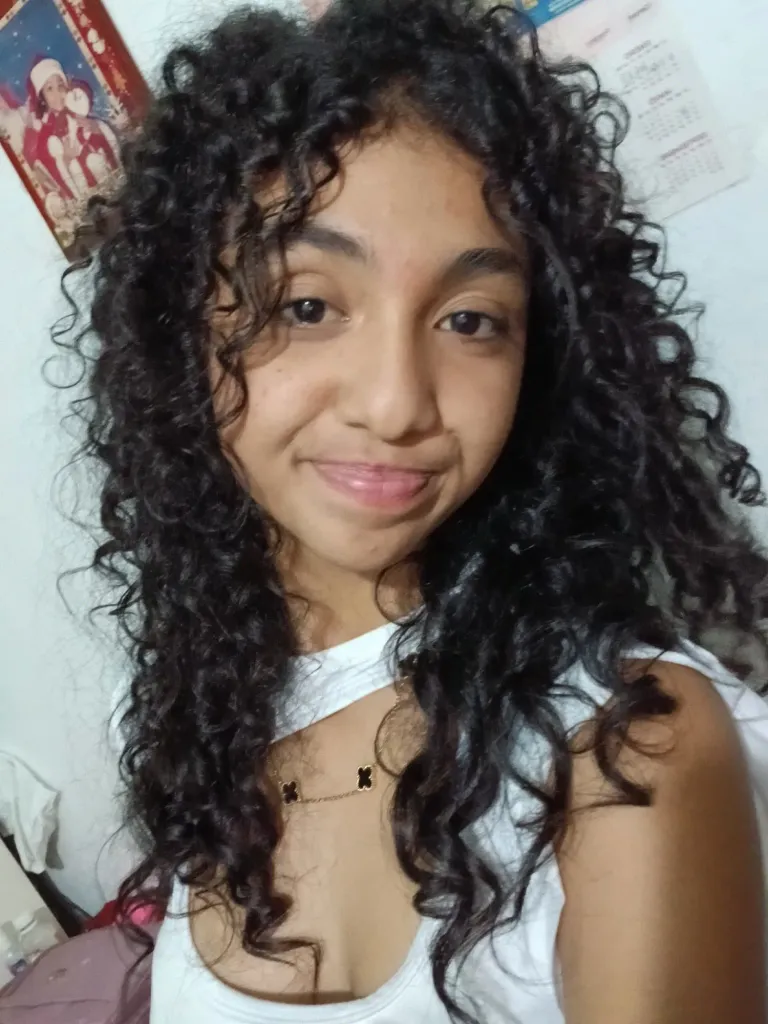 X2jfcRGFEJMe7EFq_1000045886.webp