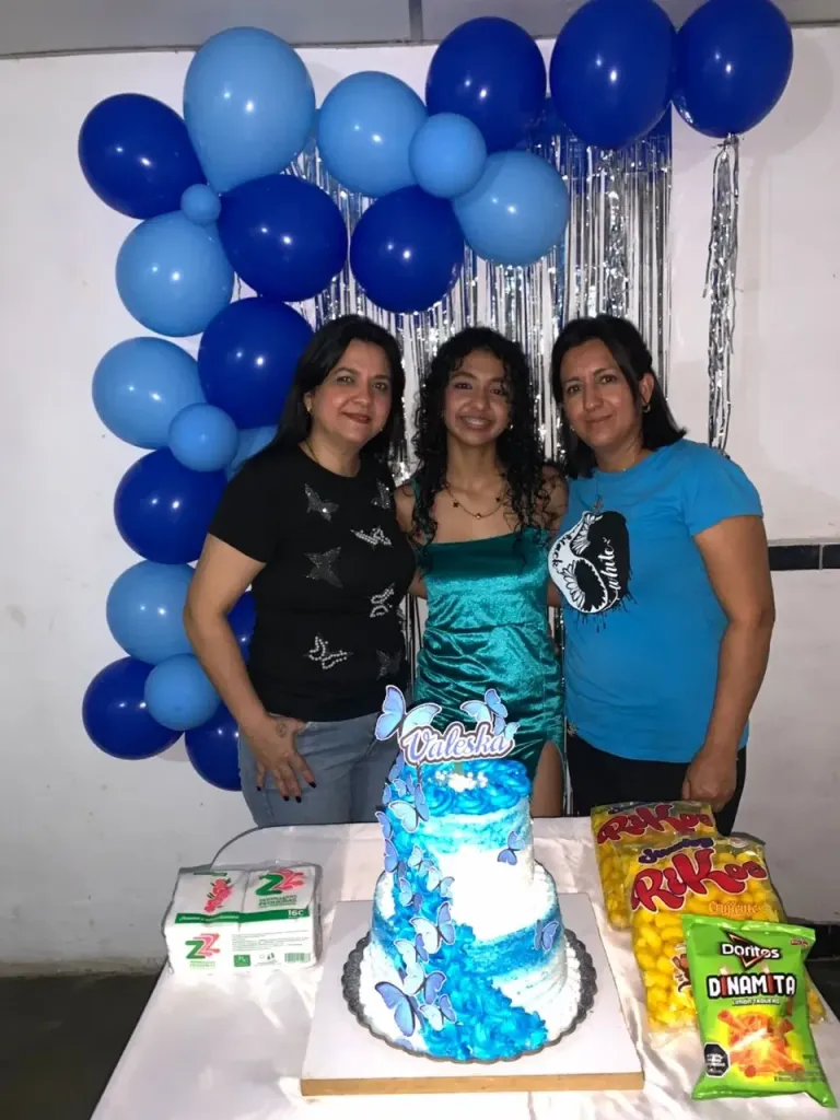s0LlUYoEJ0SJ7CU0_1000069501.webp