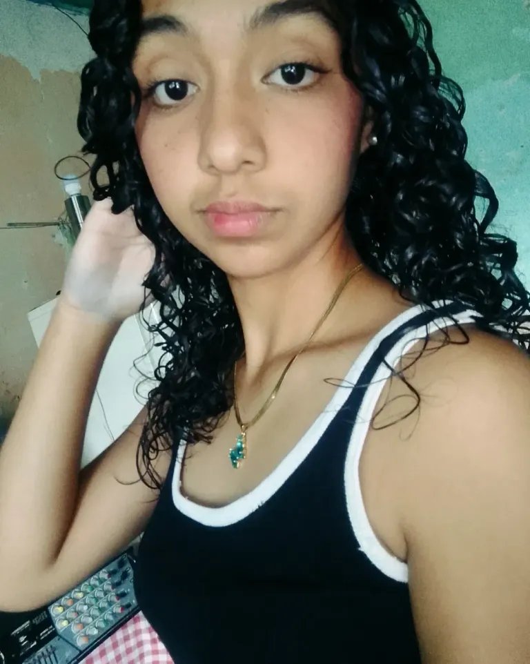wj61FRhmY33Xpdcr_1000022056.webp