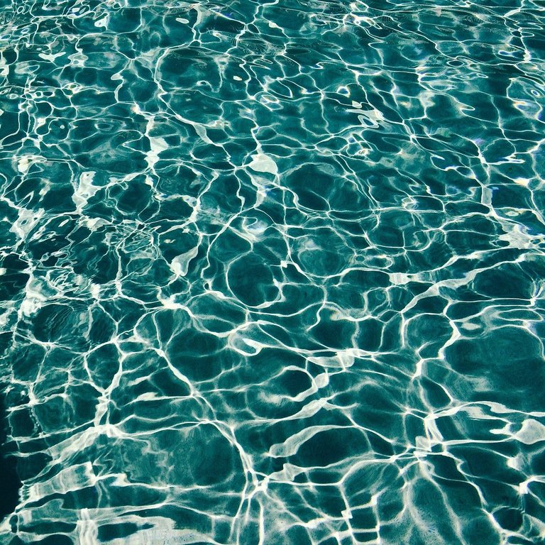 Pool Water Image